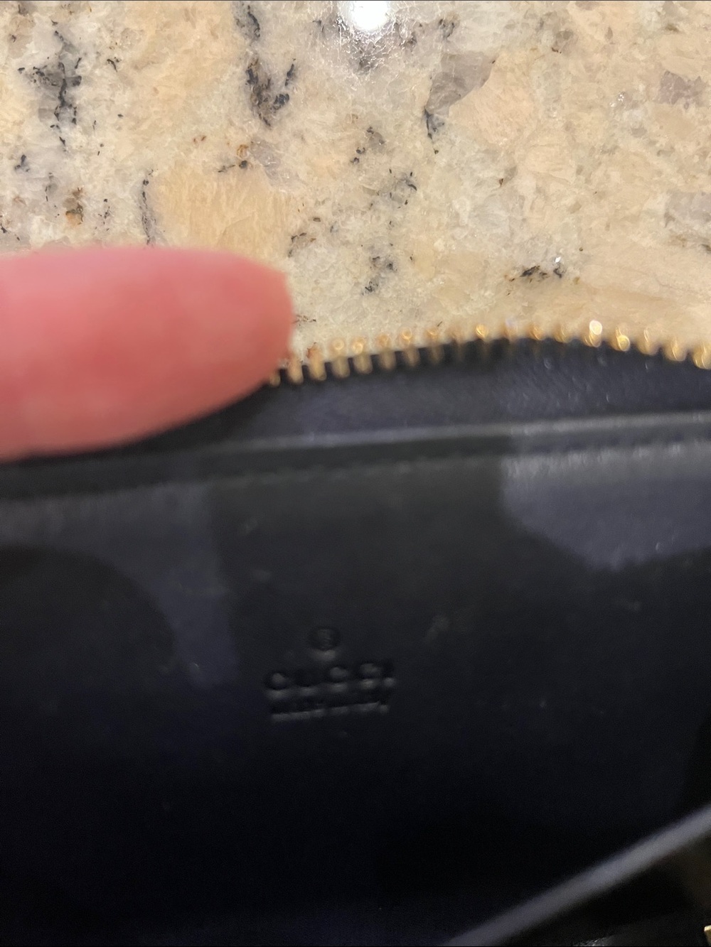 Gucci Dark Navy Blue Embossed GG Zip Wallet with Gold Zipper - Picture 9 of 10